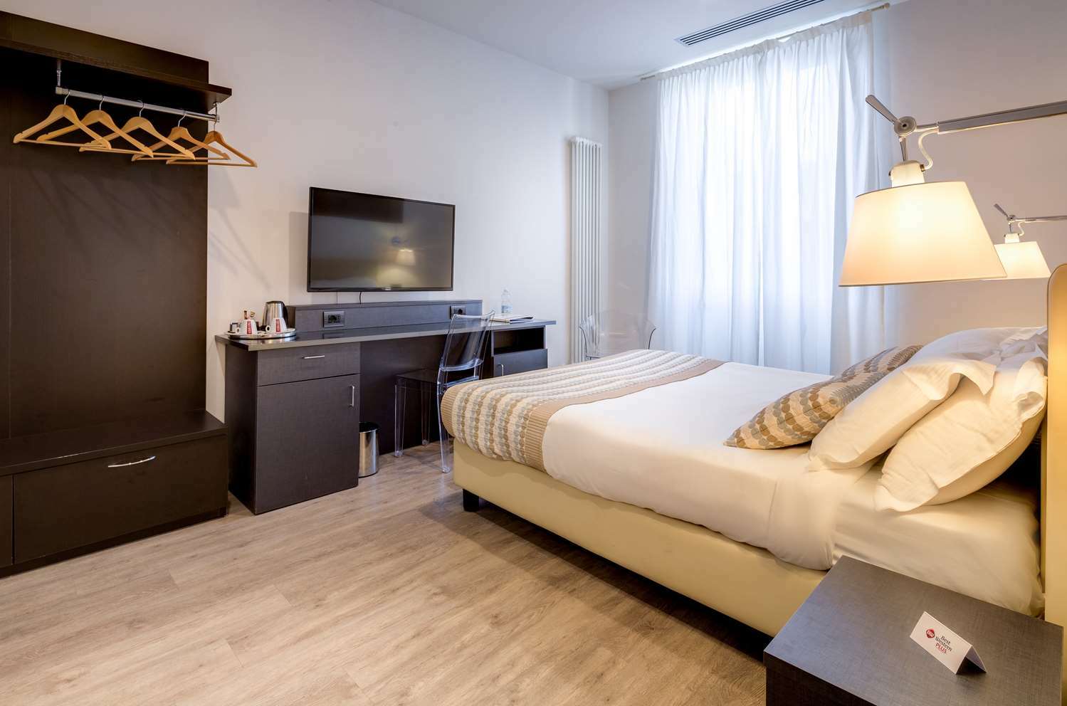 Best Western Plus Royal Superga Hotel Cuneo Exterior photo